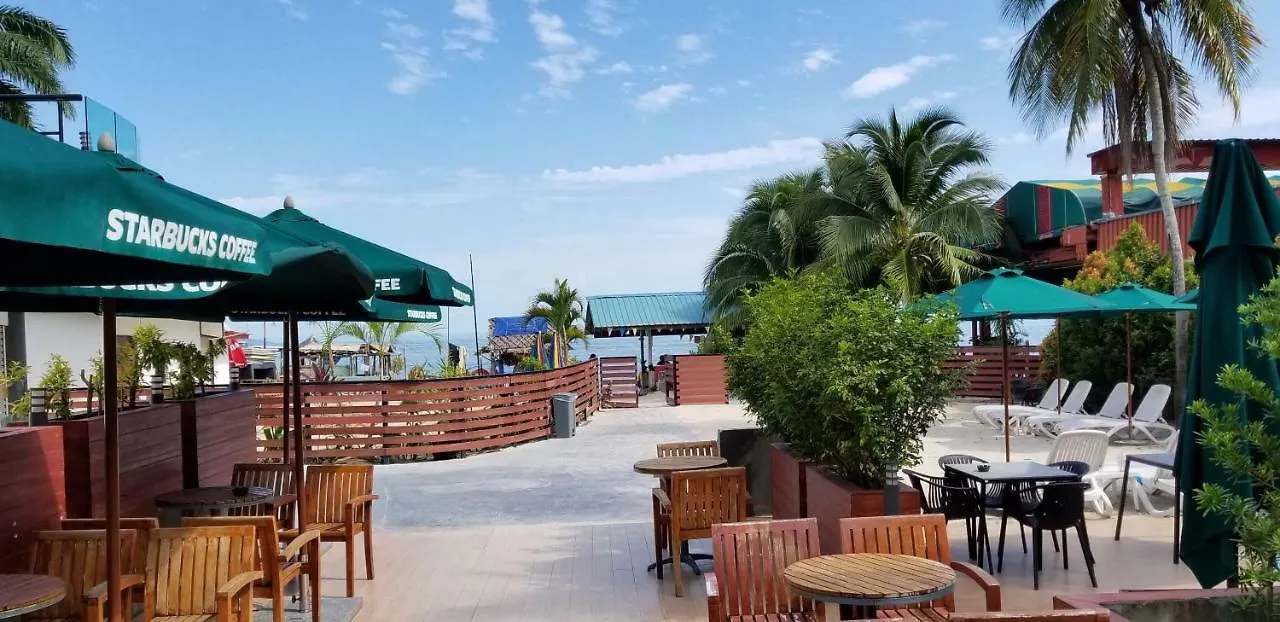 By The Sea Beach Luxury Resort - Batu Ferringhi Apartament